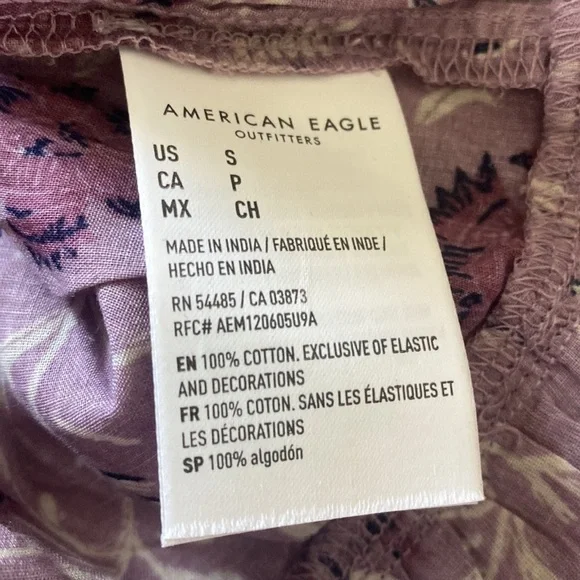 NWOT American Eagle floral top - Picture 4 of 4